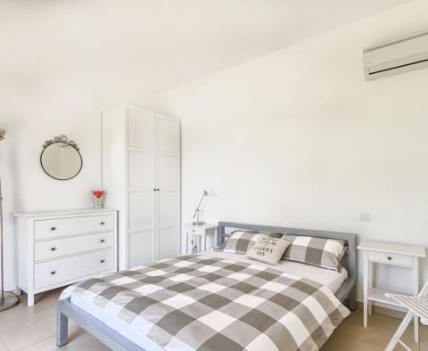 Impozáns vidéki villa medencével a Porec környékén, eladó - pic 35