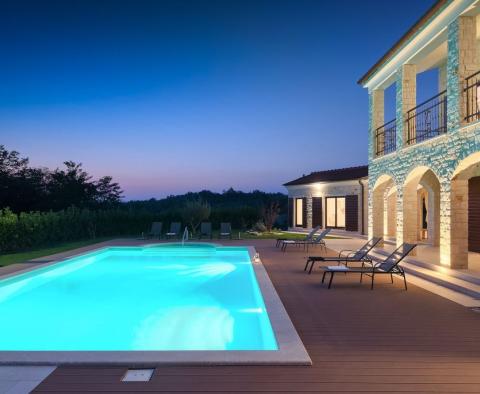 Impozáns vidéki villa medencével a Porec környékén, eladó - pic 52