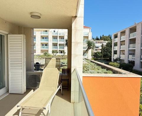 Best apartment in Lapad Bay of Dubrovnik in the best Dubrovnik 4**** residence by the beach, for sale - pic 33