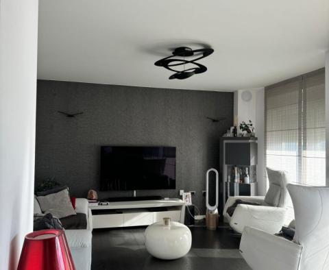 Wohnung in Marčeljeva Draga, Rijeka, 1. Reihe zum Meer, zu verkaufen - foto 6