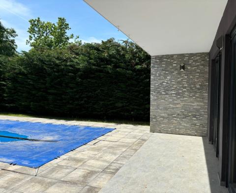 Kis villa Juršićiben, Svetvinčenenat, eladó - pic 3