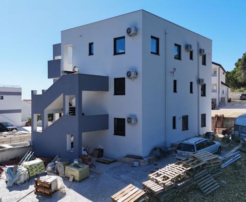 Penthouse in a prime location! New construction on Rab, for sale! - pic 8
