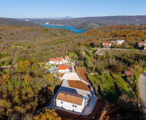 Vila v Rakalji, Marčana, 1500 m od moře, na prodej - pic 12