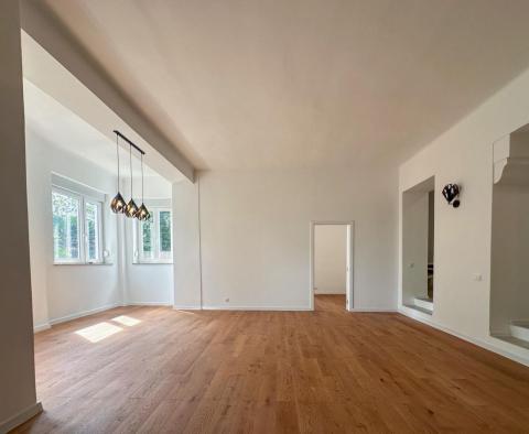 Gorgeous apartment with 3 bedrooms in Opatija, 400m from the sea, for sale - pic 5