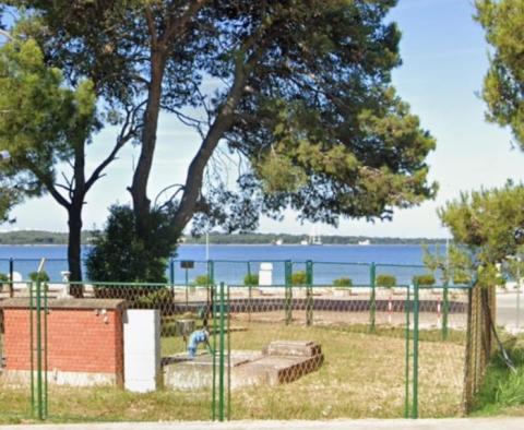 Propriété exceptionnelle à Fažana, super populaire, à 150 m de la plage, à vendre - pic 6
