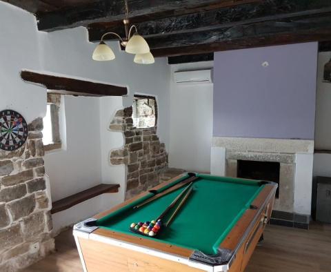 Kamenná pohádka v oblasti Motovun, na pozemku o rozloze 2891 m², na prodej - pic 30