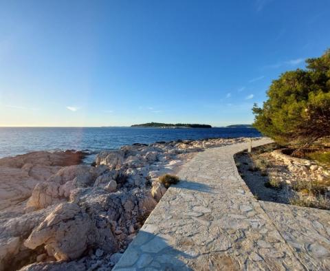 Villa moderne dans la région de Primosten, à seulement 50 mètres de la mer, à vendre - pic 9