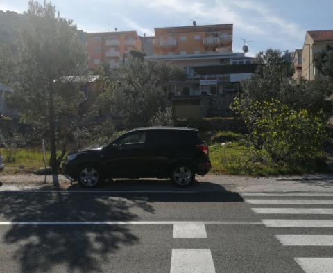 Villa moderne dans la région de Primosten, à seulement 50 mètres de la mer, à vendre - pic 17