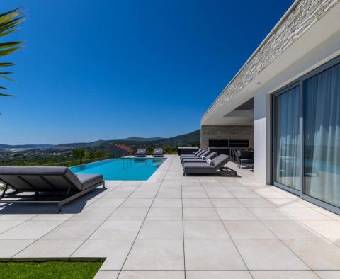 Außergewöhnliche moderne Villa mit Panoramameerblick in der Nähe von Split, zu verkaufen - foto 10