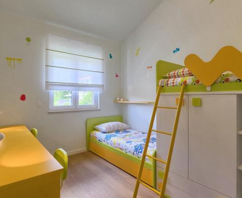 Piękna willa w Poljane nad Opatiją, z basenem, panoramicznym widokiem na morze i pełną prywatnością - znowu na sprzedaż! - pic 24