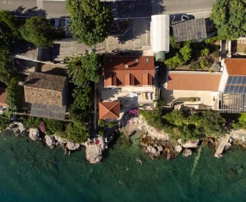 Villa unique en première ligne dans la région de Dubrovnik, à vendre - pic 2