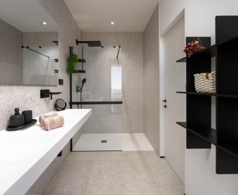 Luxus új villa tengerre néző kilátással a Labin környékén, eladó - pic 70