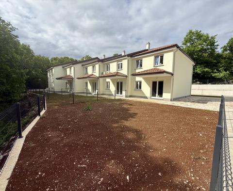 Terraced house, new building in Viskovo, Rijeka, with garden, for sale - pic 3