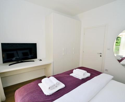 Appartement exclusif de 2 chambres, à 50 m de la mer à Lovran, à vendre - pic 11