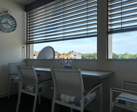 Appartement à Poreč, au bord de la mer, à vendre - pic 4
