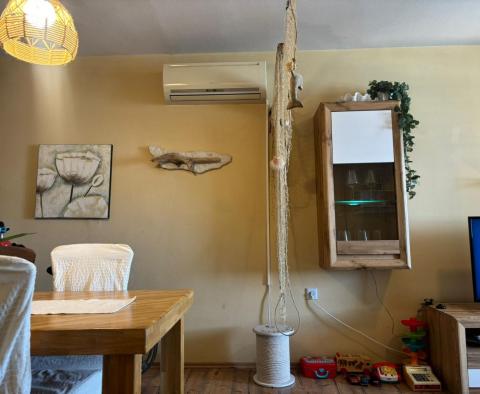 Appartement à Poreč, au bord de la mer, à vendre - pic 8