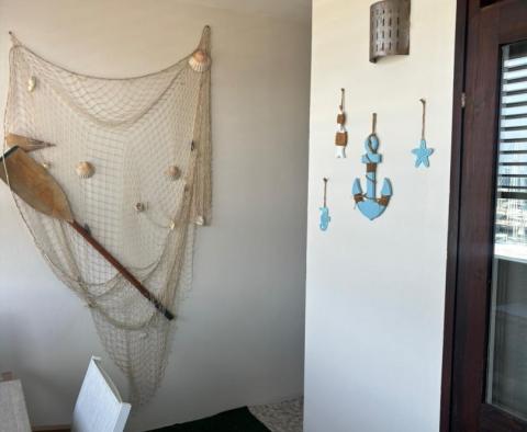 Appartement à Poreč, au bord de la mer, à vendre - pic 14