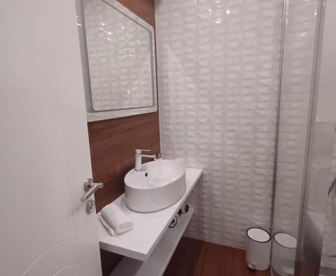 Отличная пентхаус с крытой террасой на Чиово, Трогир, на продажу - фото 26
