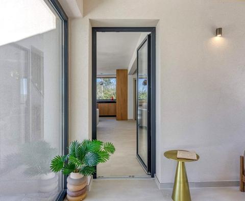 Gyönyörű villa Rabac külvárosában, kb. 1 km-re a tengertől, eladó - pic 18