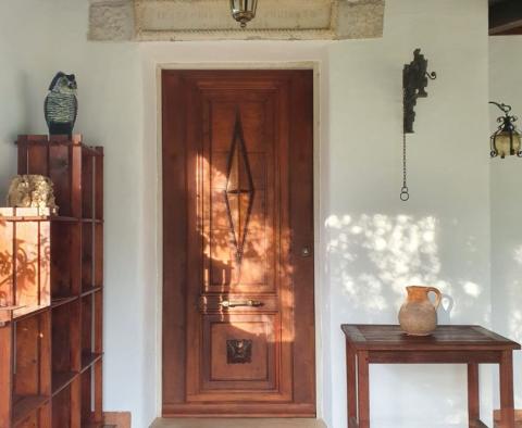 A unique rustic house with a view of the Brijuni Islands in Galizana, for sale! - pic 6