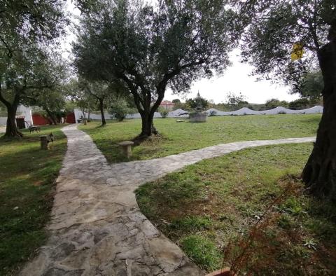 A unique rustic house with a view of the Brijuni Islands in Galizana, for sale! - pic 12