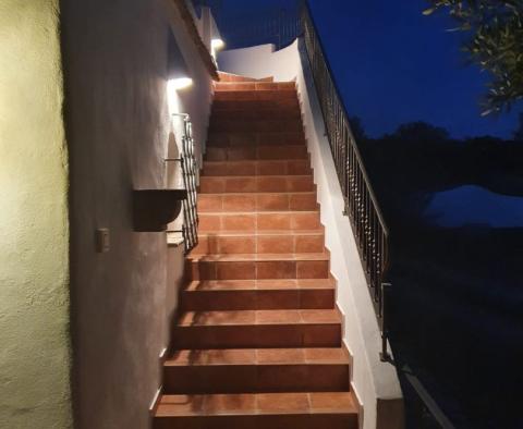 A unique rustic house with a view of the Brijuni Islands in Galizana, for sale! - pic 62