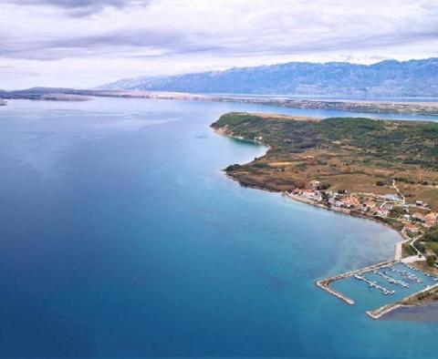 Telek mindössze 70 méterre a tengertől a Zadar környékén, eladó - pic 2