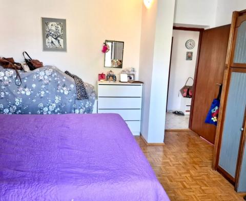 Két hálószobás lakás eladó Starigradban, Hvar szigeten - pic 16