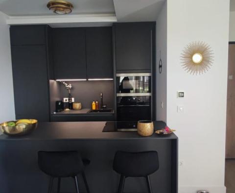 Bel appartement à Borik, Zadar, à 600m de la mer, à vendre - pic 9