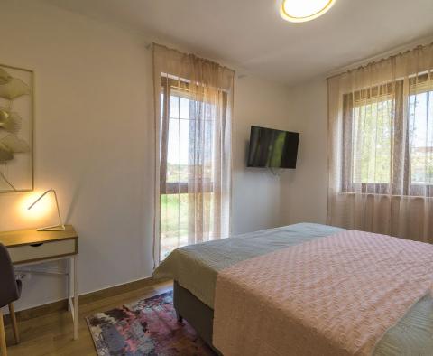 Maison moderne jumelée à Svetvinčenat, à vendre - pic 46