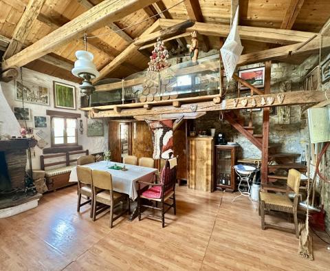Artist's house with panoramic view in Buje, for sale - pic 11