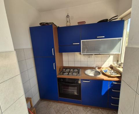 Dwa domy otoczone gajami oliwnymi i lasem z widokiem na morze, 600 m od morza, na sprzedaż - pic 24
