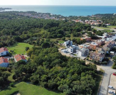 Úžasný projekt na 20 bytů ve Vraničích, oblast Poreč, s povolením ke stavbě, na prodej - pic 2