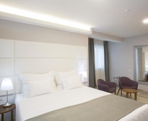 Hotel rodzinny z pensjonatem i ugruntowanym biznesem na Pag, na sprzedaż - pic 37