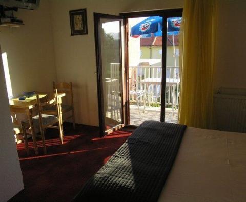 Hotel rodzinny z pensjonatem i ugruntowanym biznesem na Pag, na sprzedaż - pic 66