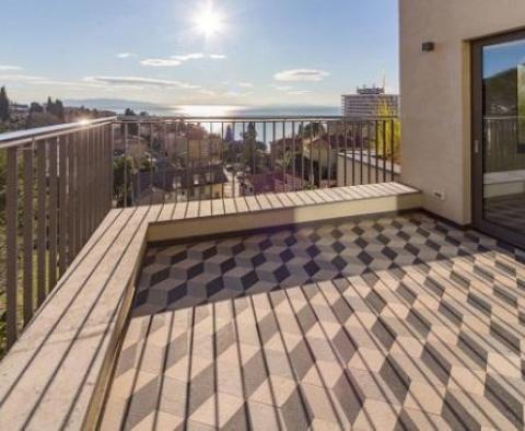 Luxusní hotel s úžasným panoramatickým výhledem na moře, Opatija - pic 2