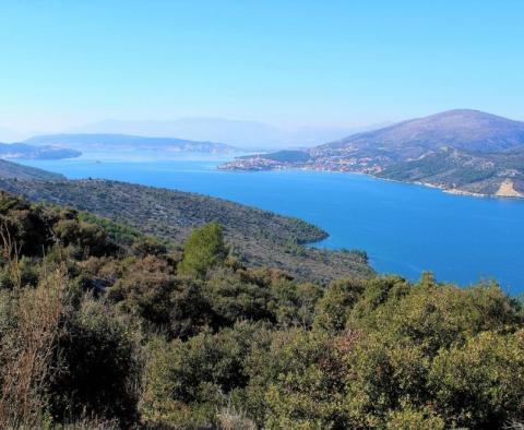 Large estate with sea view for sale in Marina, Trogir area - pic 7