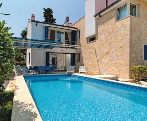 Unique property with two swimming pools first line to the sea in Supetar, island of Brac - pic 12