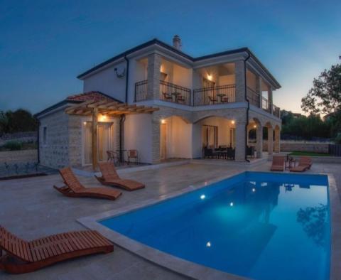 Fabulous beautiful new villa on the island of Krk in the area of the ancient city of Krk! - pic 2