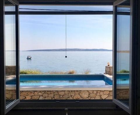 Eine perfekte Alternative zur Privatsphäre auf der Insel - wunderschöne Villa am Meer auf der Halbinsel Pag auf dem Festland - foto 10