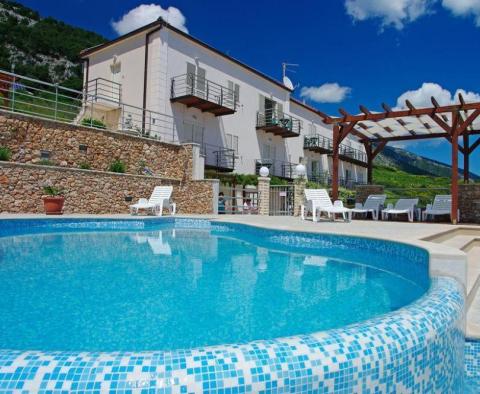 Hotel zum Verkauf im super-populären touristischen Bestimmungsort von Kroatien  - Bol, Insel von Brac - foto 6