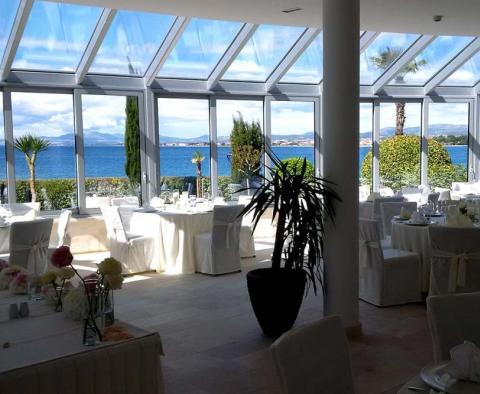 Jeden z nejlepších hotelů v oblasti Šibenik je nabízen k prodeji - velmi vzácná příležitost ke koupi prvotřídního přímořského hotelu! - pic 8