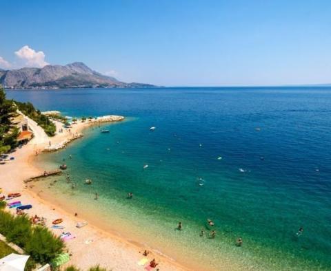 Fantastique terrain en front de mer à vendre sur la Riviera d'Omis près de la plage - destiné à la construction d'appart-hôtels ! - pic 6