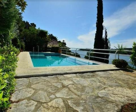Magnifique villa unique avec piscine sur la PREMIÈRE LIGNE de la mer à proximité de Dubrovnik, Croatie - pic 4