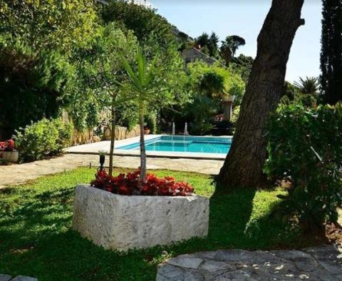 Magnifique villa unique avec piscine sur la PREMIÈRE LIGNE de la mer à proximité de Dubrovnik, Croatie - pic 5