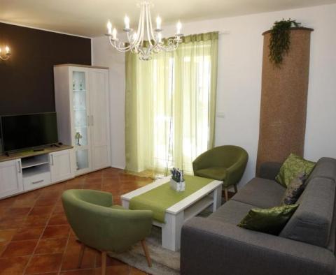 Mini-hôtel, Dalmatie du Nord et Moyenne, Sibenik, 850 m², 1 250 000 € - pic 9