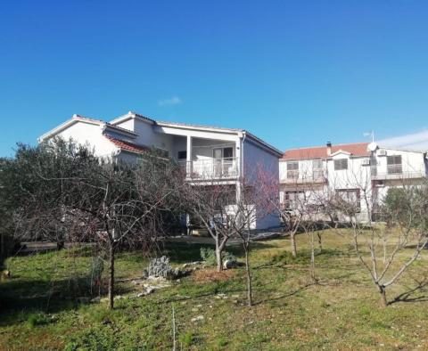 Maison, Dalmatie du Nord et Moyenne, Sibenik, 150 m², 1 450 000 € - pic 15
