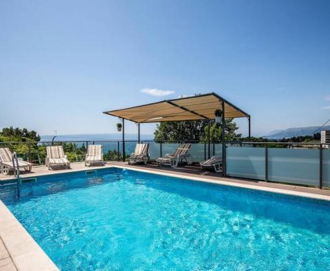 Grande villa à Split (Trstenik) à seulement 50 mètres de la mer - pic 2