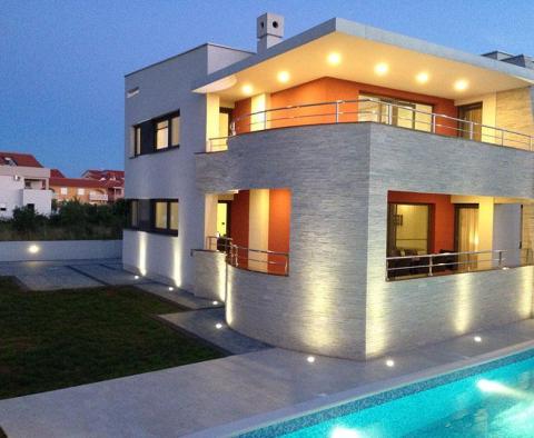 Rare modern villa in Zadar with sea views and swimming pool, 120 meters from the sea only - pic 16
