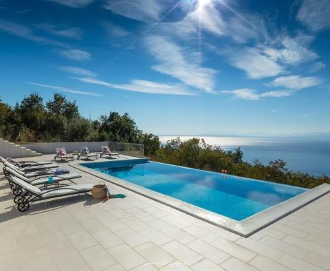 Spacious villa in Opatija with excellent sea view, very good price! - pic 4